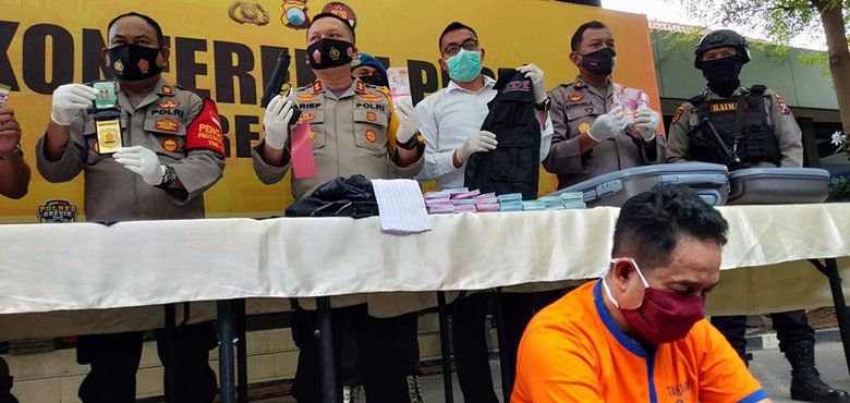 Penyidik KPK Gadungan Tipu Kepala Sekolah dan Masyarakat