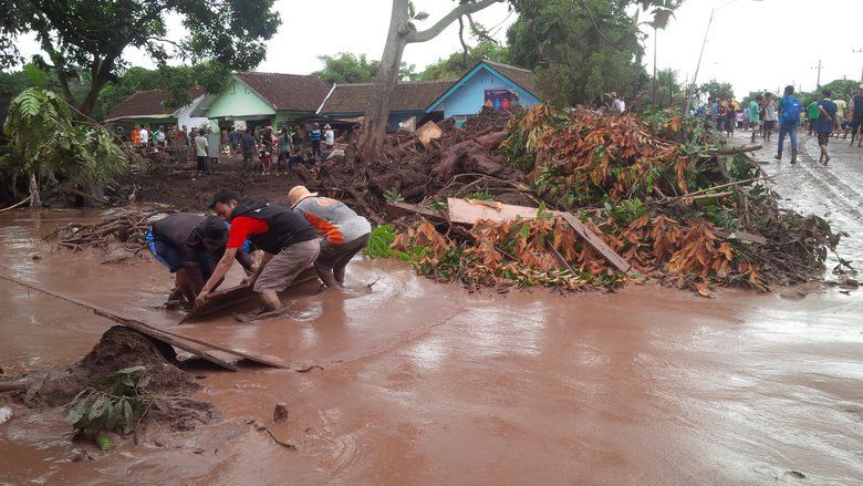 Desa Alas Malang Banyuwangi Diterjang Banjir