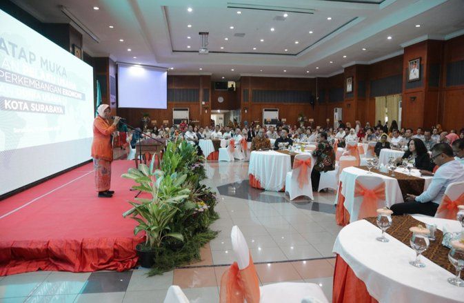 Risma Kumpulkan Pengusaha terkait Dampak Global, Ini yang Dibahas