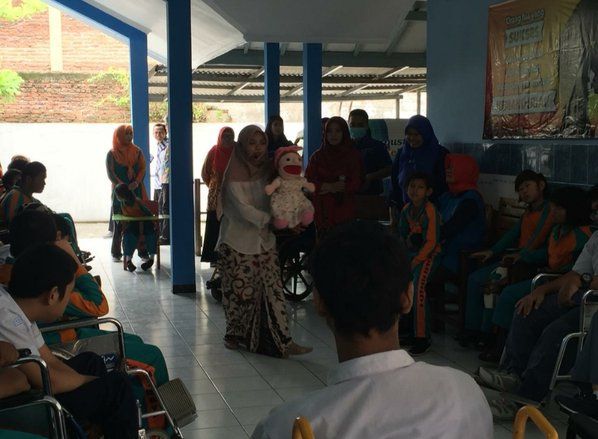 Surabaya Asah Literasi dan Kreativitas Anak Disabilitas Lewat Kelas Menulis dan Mendongeng