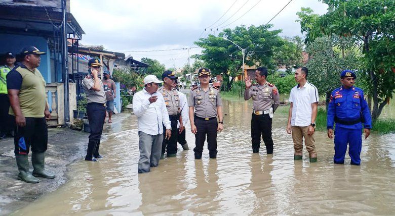 Banjir Kali Lamong, Ratusan Rumah dan Puluhan Hektar Sawah di Gresik Terendam