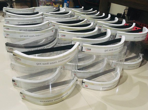 Get Well Soon, Sumbangkan Tameng Wajah ke Tenaga Medis di Pelosok