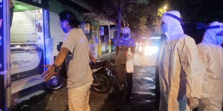 Razia PSBB di Gresik, Pengunjung Warkop Reaktif Covid-19