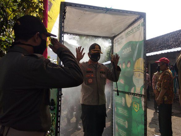 Gotong Royong, Modal Sosial Hidup bersama Covid-19