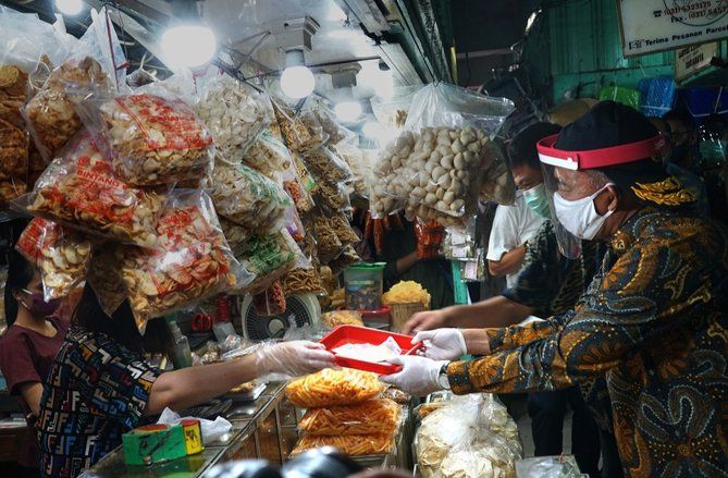 
Diperiksa di Kampung Tangguh Surabaya, Ini Pesan Menko PMK Muhadjir Effendy 
