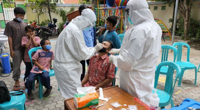 Tes Swab Sasar Karyawan Barbershop, Salon hingga Tukang Pijat