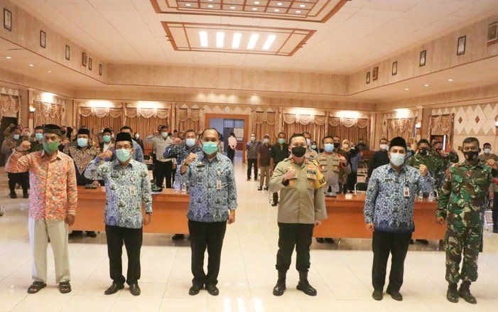 Libur Akhir Tahun, Forkopimda Gresik Minta Pusat Belanja dan Wisata Tingkatkan Prokes