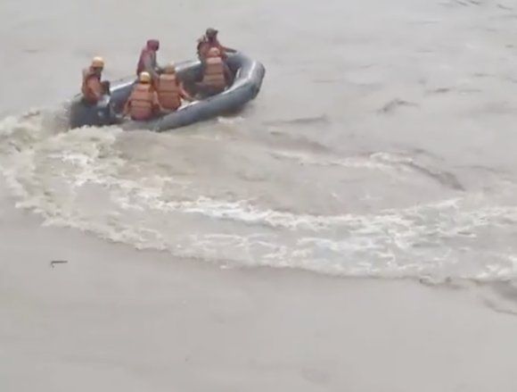 PNS Perempuan di Ngawi Bunuh Diri Dengan Terjun ke Bengawan Solo