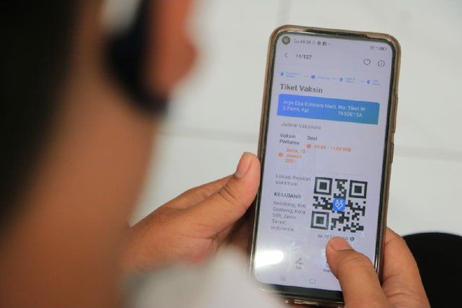 Vaksinasi di Surabaya Gunakan Sistem e-Tiket