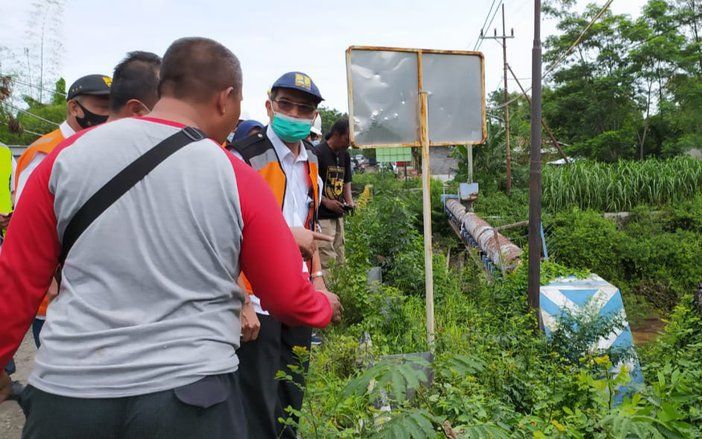 Perbaikan Jembatan Kedungasem Dilanjutkan, Lalu Lintas Jalur Selatan Probolinggo Dialihkan