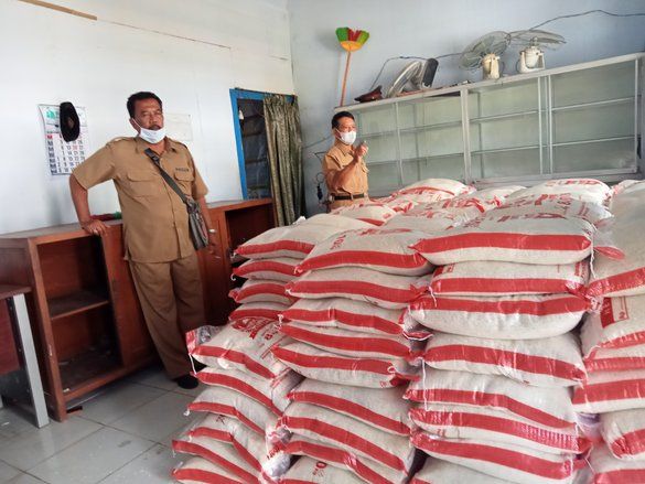 Salurkan Beras selama PPKM Darurat, Bulog Madiun Serap Gabah Petani Lokal
