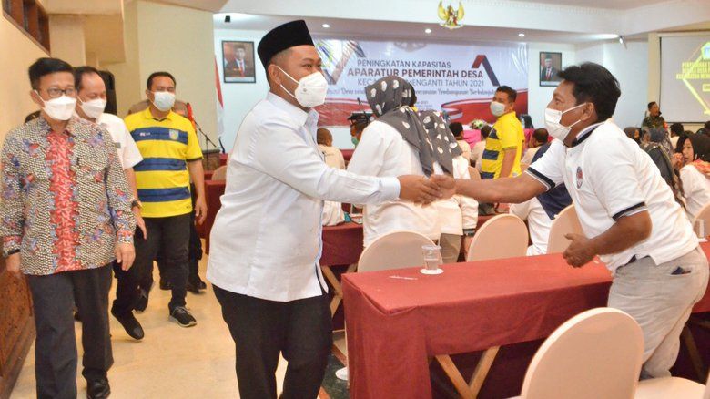 Bupati Gresik Minta Desa Gunakan Platform Digital untuk Pelayanan Publik