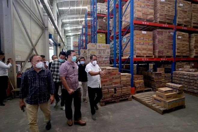 Pemkot Surabaya Ancam Tindak Distributor Mainkan Harga Minyak Goreng