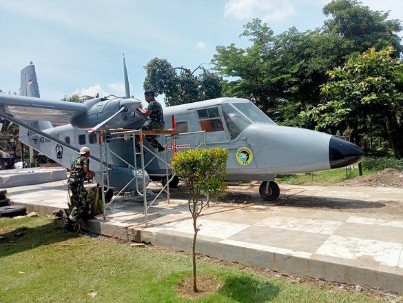 TNI AL Hibahkan Pesawat dan Tank untuk Monumen di Kabupaten Madiun