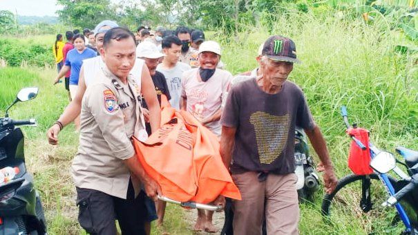 Warga Lansia di Menganti Gresik Ditemukan Tewas di Sawah