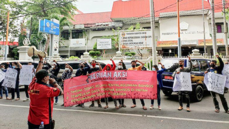 Dinsos Gresik Didesak Usut Pemindahan KKS dan Beras BPNT Kualitas Buruk