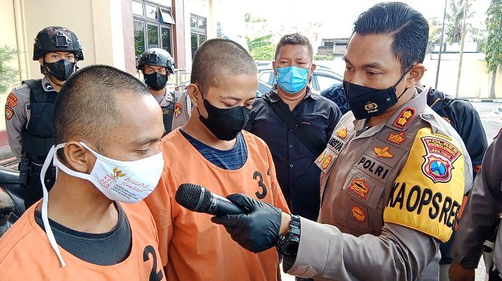 Polisi Bekuk Dua Pelaku Pencurian Besi Proyek Nasional Tol Paspro