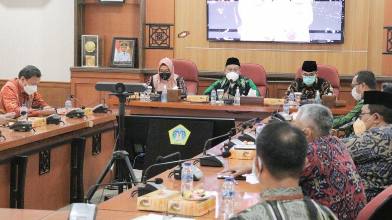 Stafsus Wapres dan Pemkab Gresik Bahas Percepatan Kawasan Industri Halal