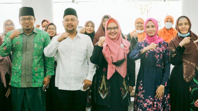 Bu Nyai Nusantara Gresik Dibentuk, Berperan Memajukan SDM Santri