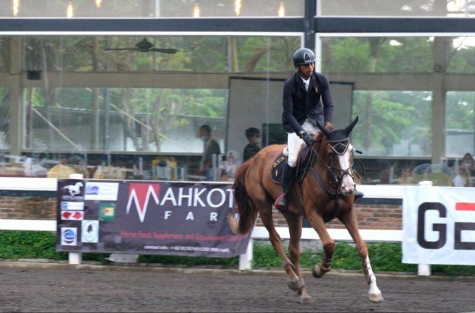Surabaya Jumping Master 2022 Ajang Cari Bibit Atlet Berkuda di Surabaya