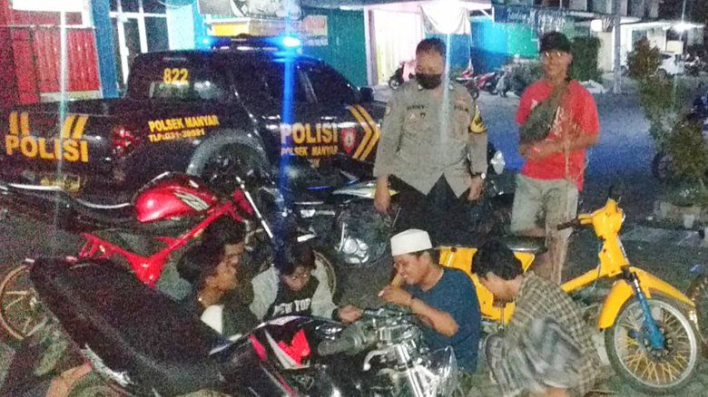 Cegah Kriminalitas, Polisi di Gresik Patroli Selama Ramadhan