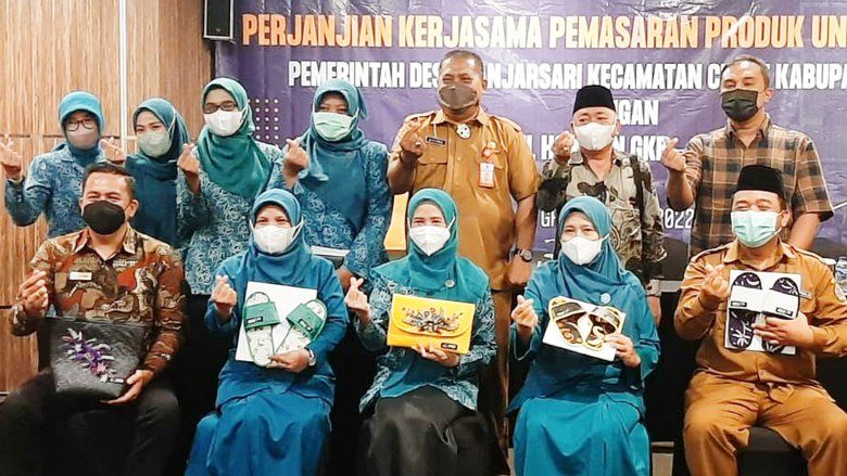 Produk UMKM Desa Banjarsari Gresik Dipasarkan di Hotel