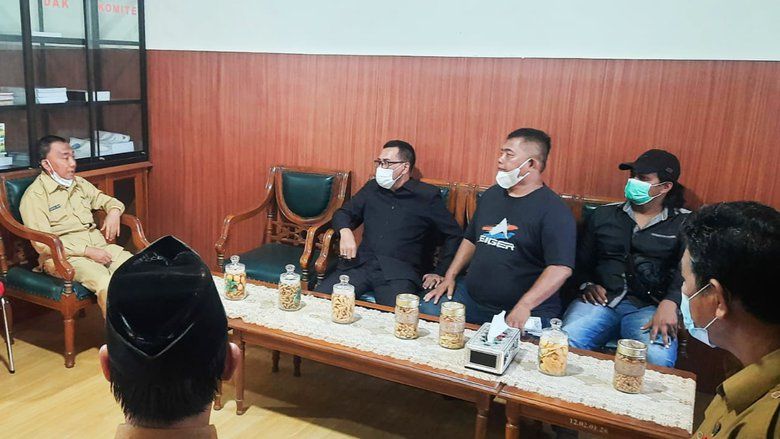 Wali Murid Protes Pungutan SPP di SMAN 1 Gresik