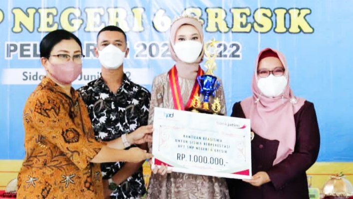 Wabup Gresik Imbau Anak-Anak dan Orang Tua Bijak Manfaatkan Smartphone