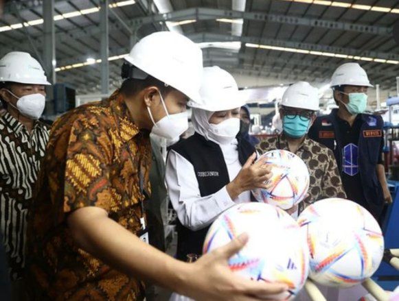 Bola untuk Piala Dunia yang Diproduksi di Madiun Mulai Diekspor