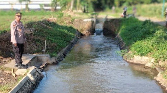 Kakak Beradik Tewas Tenggelam di Sungai Damhadi Probolinggo