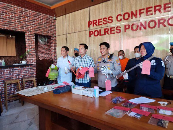 Tiru Panduan di YouTube, Pria di Ponorogo Gagal Bobol ATM