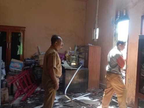 Ruangan Arsip Kantor PKK Jrebeng Lor Probolinggo Terbakar