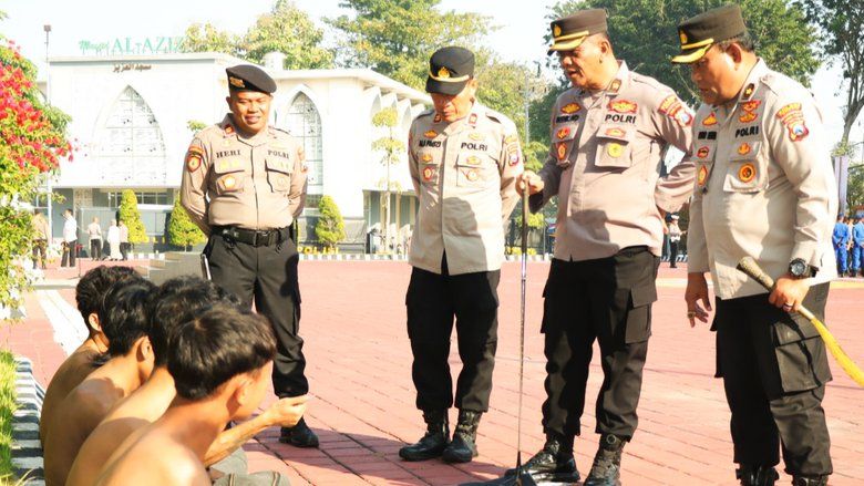 Culik Anggota Geng Motor Lain, Enam Anggota Geng Motor Diringkus Polres Gresik