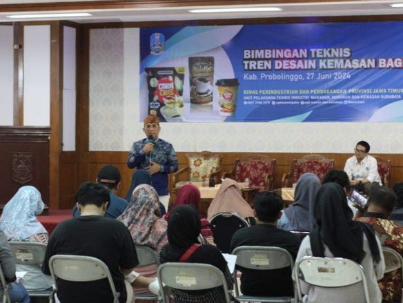 Puluhan Pelaku IKM di Probolinggo Ikuti Bimtek Desain Kemasan Produk