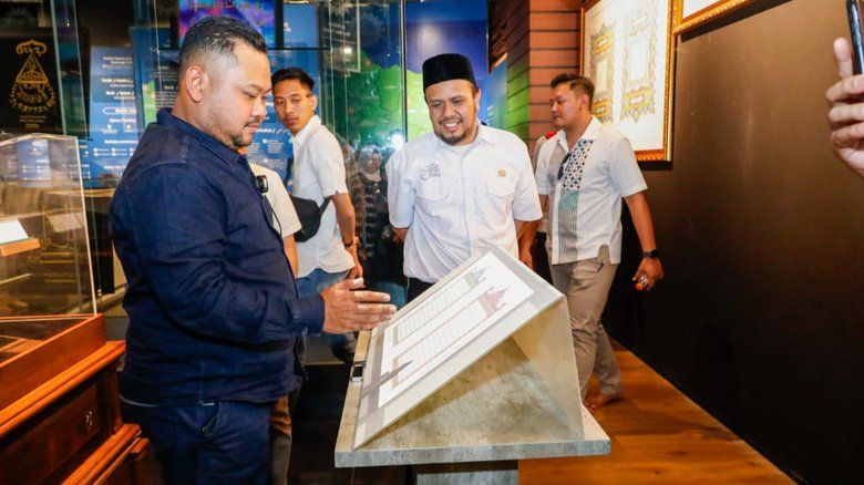 Studi ke Al Jabbar, Gus Yani Targetkan <em>Gresik Universal Science</em> Rampung Tahun Ini