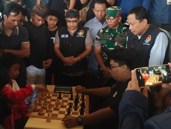 Ratusan Atlet Catur Ikuti Turnamen Catur Cepat Nasional di Probolinggo