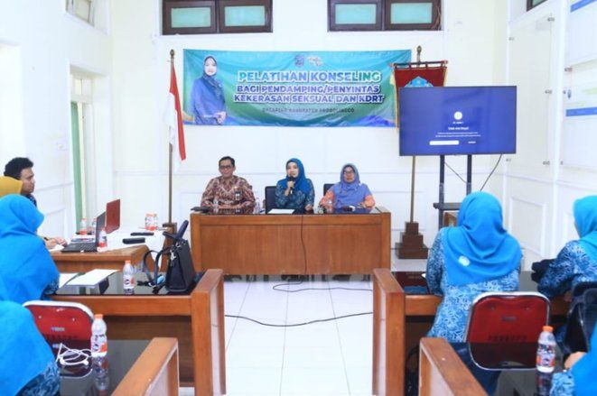 Cegah KDRT, DP3AP2KB Kabupaten Probolinggo Latih Pendamping Penyintas