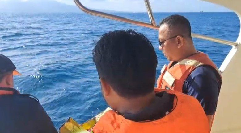 Perusahaan Pengangkat Bangkai KMP Tunu Pratama Jaya Menyurvei Lokasi Tenggelam di Selat Bali