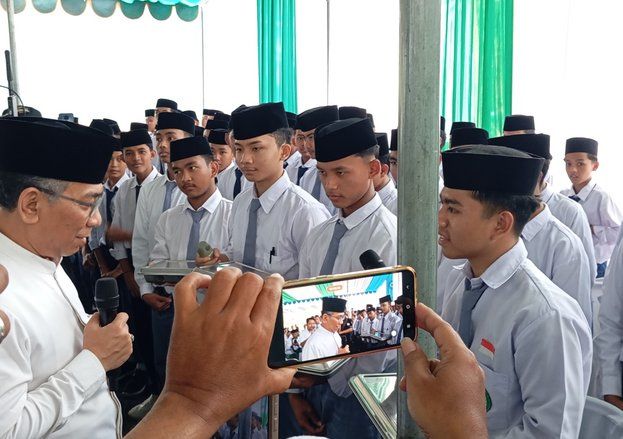 Gus Yahya Resmikan 42 SPPG NU, Ingatkan Kualitas Makanan demi Nyawa Anak