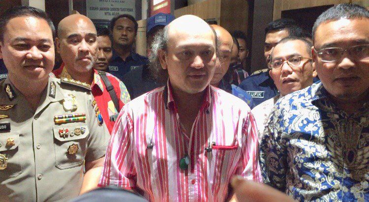 Ari Sigit Kembalikan Uang MeMiles Rp3,5 Miliar ke Penyidik Polda Jatim