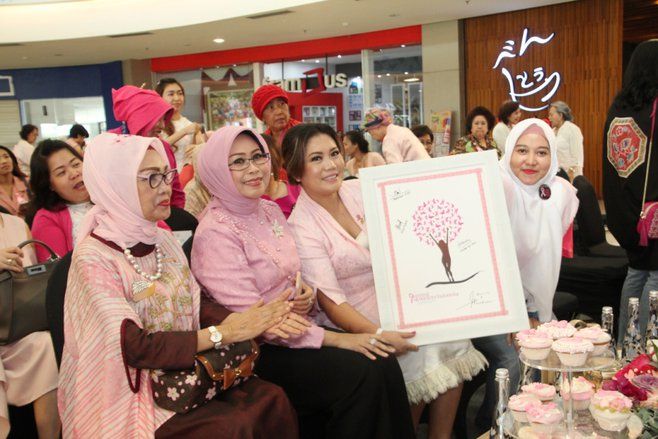 BKOW Ingatkan Perempuan Sadar Bahaya Kanker Payudara