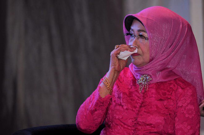 Sudjiatmi Bercerita Masa kecil Presiden Jokowi