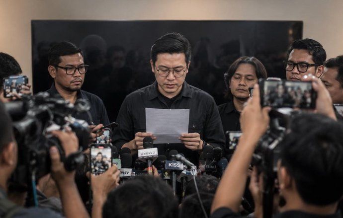 Kenapa Banyak Orang Kini Memilih Minta Maaf Duluan