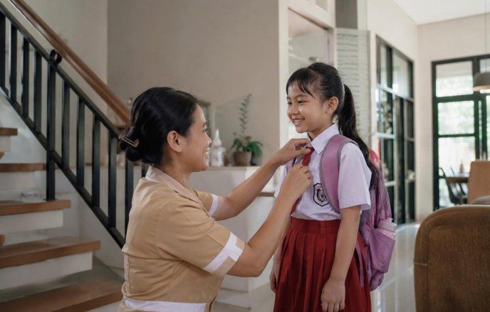 Dulu Pengasuh Anak Dianggap Keluarga, Kenapa Kini Hubungannya Lebih Formal?