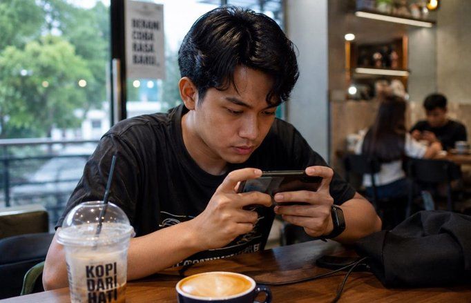 Kenapa Banyak Orang Tidak Betah Duduk Lama Tanpa Gadget?