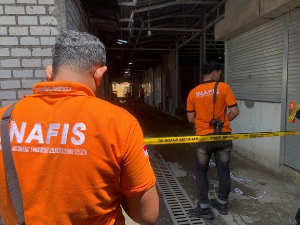 Polisi Turunkan Tim Inafis dan Labfor Polda Jatim, Selidiki Penyebab Kebakaran Pasar Baru Tuban