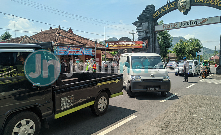 Memutus Mata Rantai Covid-19,&nbsp;Kendaraan dari Jakarta Dilarang Masuk Ponorogo