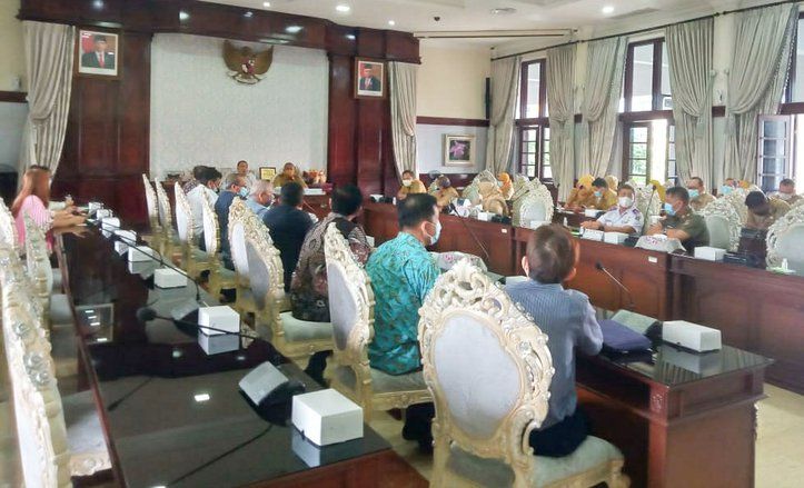 Tak Ada Rumah Sakit Covid-19 di Area Mal CITO