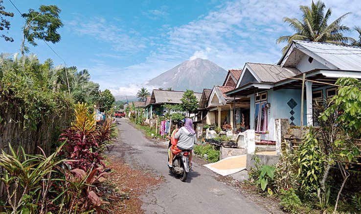 Gunung Semeru Tercatat Kembali Erupsi di Aplikasi Magma Indonesia