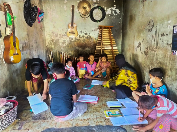 Mengintip Efektivitas Belajar Siswa di Tengah Pandemi Covid-19 di Gresik